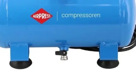 Gumowe stopki i zawór do spuszczania wody conajmniej raz w tygodniu trzeba tą czynność wykonać