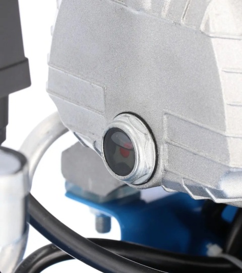 Wskaznik poziomu oleju pokazuje prawidłowy poziom