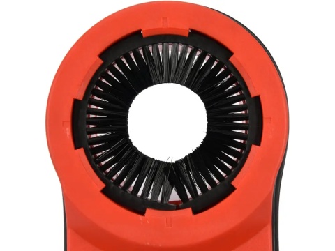 Odciąg pyłu YATO YT-82982 – akcesorium do kucia i wiercenia z redukcją kurzu.