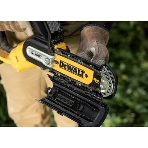 Kompaktowa pilarka akumulatorowa DEWALT – lekka i wydajna, 2,08 kg