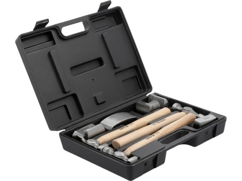 Zestaw narzędzi blacharskich YT-4590 – widok elementów w walizce