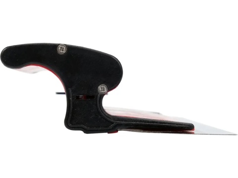 Rękojeść z PVC gwarantuje wygodny i pewny chwyt podczas pracy.