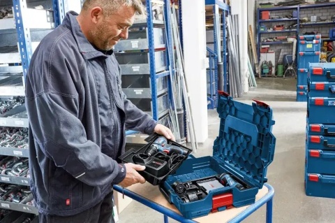 Model 1600A012G3 L-BOXX 374 Professional ma pojemność 25 kg i solidną konstrukcję ABS.