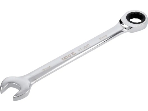 Dwunastokątne oczko z systemem AS-DRIVE chroni łby śrub.