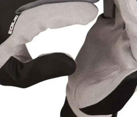 Cienka konstrukcja GUIDE 763 pozwala na precyzyjną obsługę narzędzi i małych elementów.