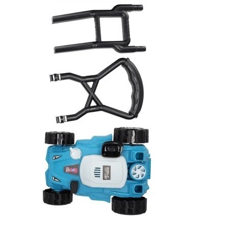 Świecąca dioda LED w zabawce M315.021 zwiększa atrakcyjność i realizm zabawy.