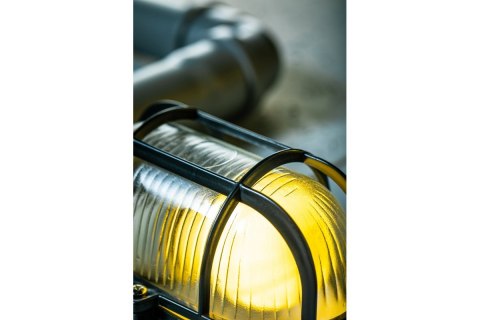 OPRAWA KANAŁOWA SANGUESA KAY E27 IP44 40W KRATKA CZARNA